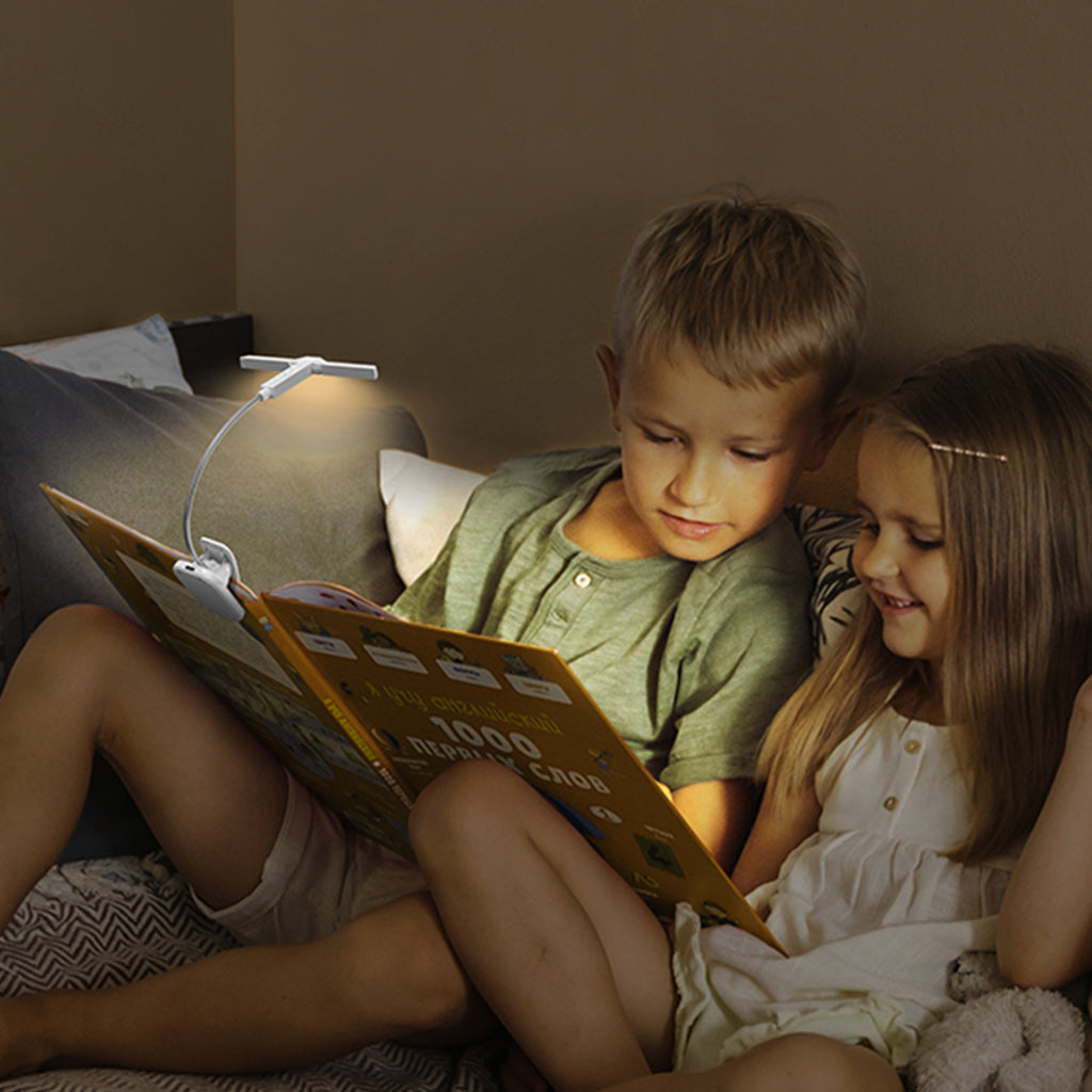 LumeFlex 3-głowicowa lampka do czytania 5