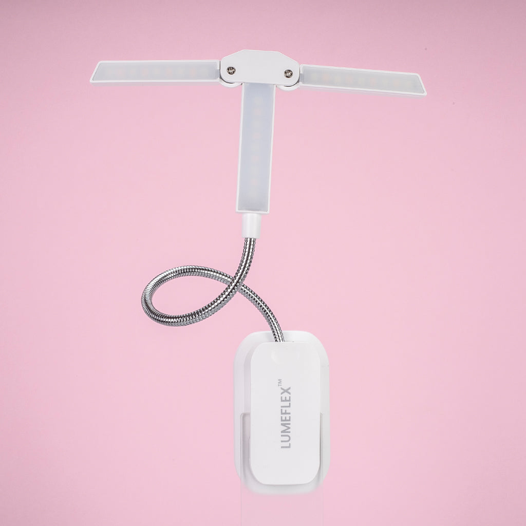 LumeFlex 3-głowicowa lampka do czytania 12