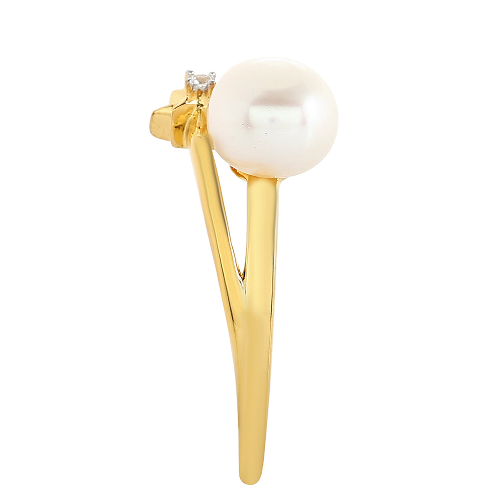 Pierścionek srebrny pozłacany z perłami hodowlanymi słodkowodnymi i białym topazem