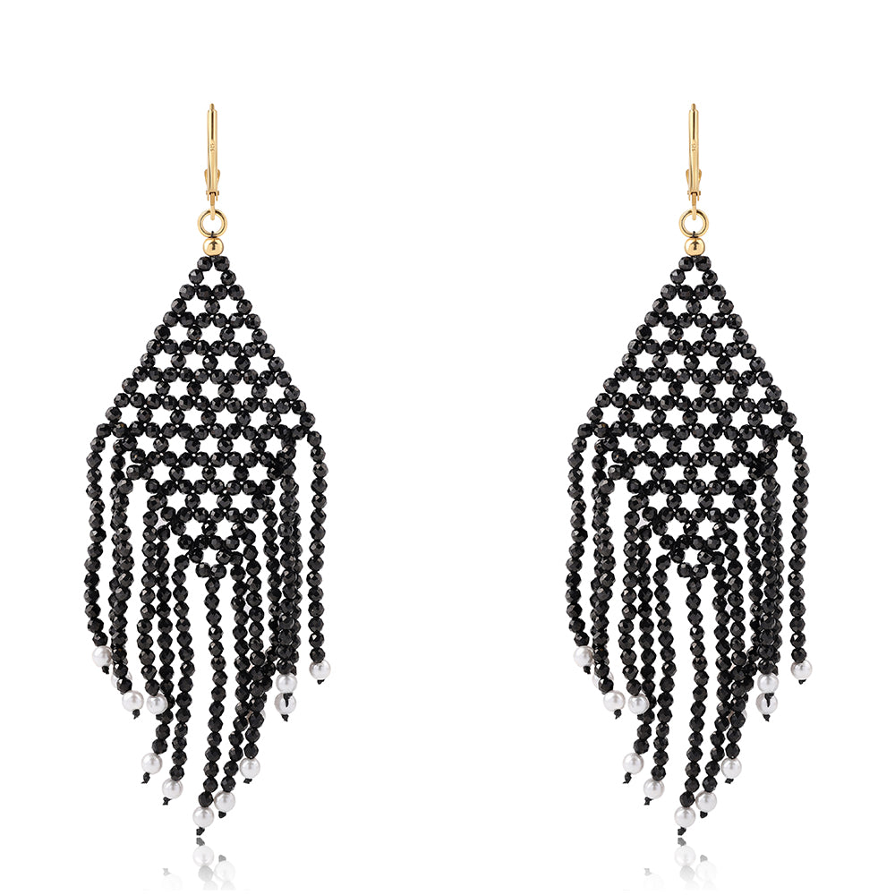 Kolczyki srebrne pozłacane z czarnym spinelem i białą perłą słodkowodną