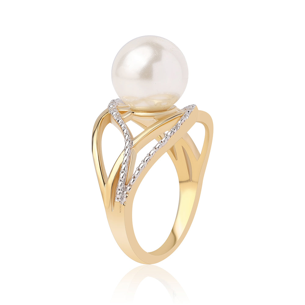 Pierścionek srebrny pozłacany z białą perłą słodkowodną i białym topazem