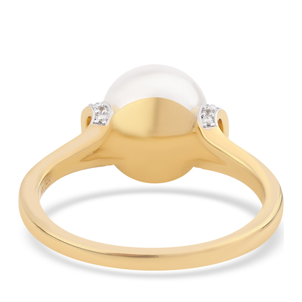 Pierścionek srebrny pozłacany z białą perłą słodkowodną i białym topazem