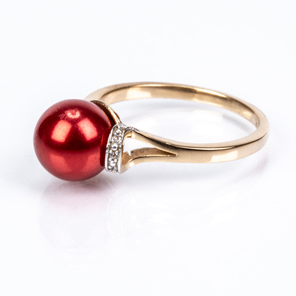 Pierścionek srebrny pozłacany z czerwoną perłą słodkowodną i białym topazem