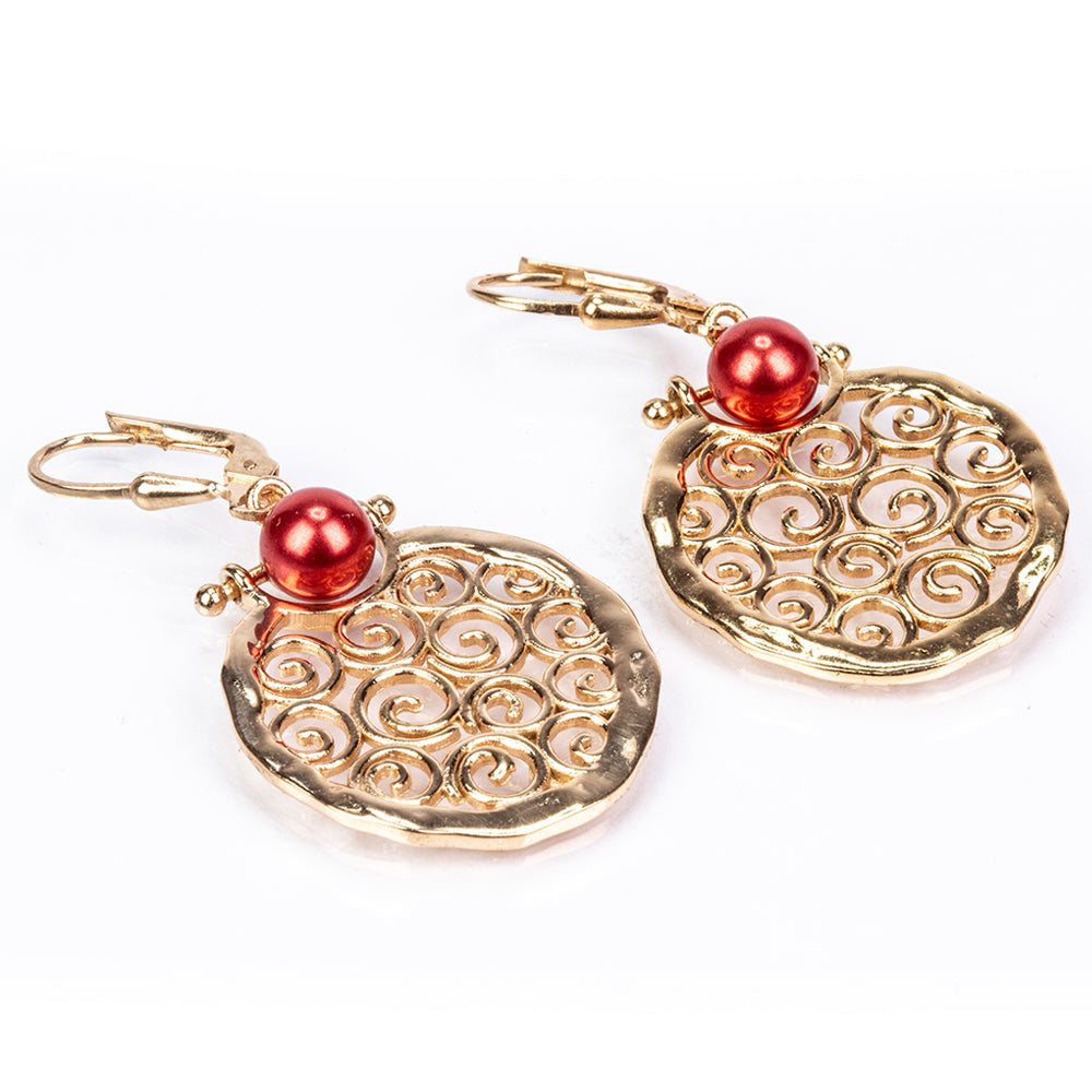 Kolczyki srebrne pozłacane z czerwoną perłą słodkowodną