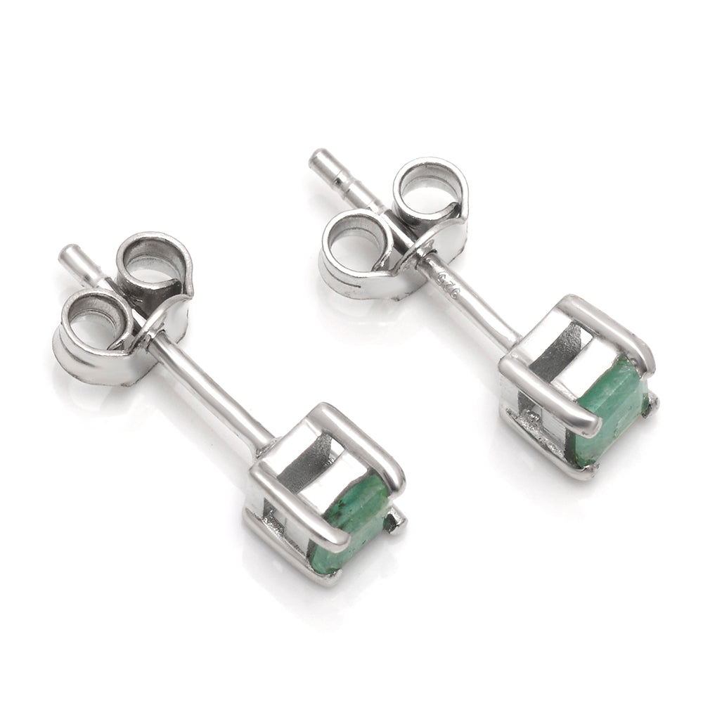 Kolczyki ze srebra próbe 925 z brazylijskim szmaragdem