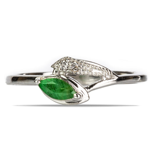 Pierścionek ze srebra próby 925 z brazylijskim szmaragdem i białym topazem