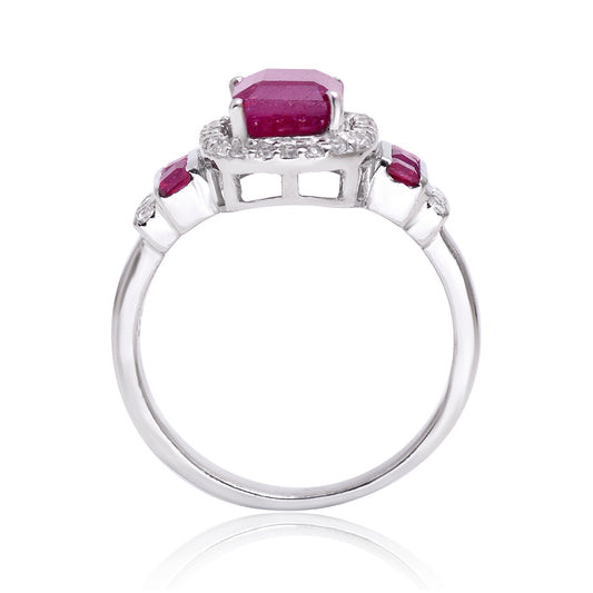 Pierścionek ze srebra próby 925 z malgaskim rubinem i białym topazem