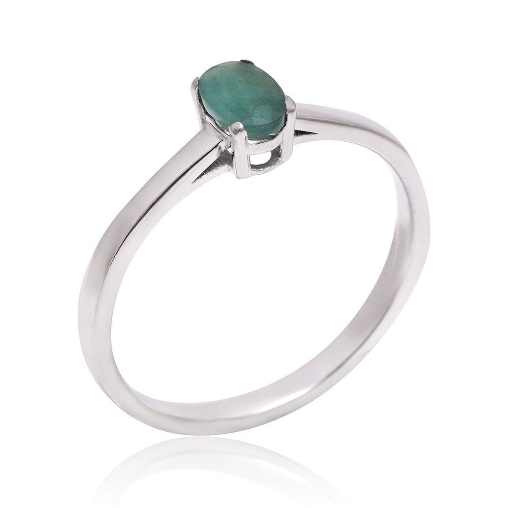 Pierścionek ze srebra próby 925 z brazylijskim szmaragdem