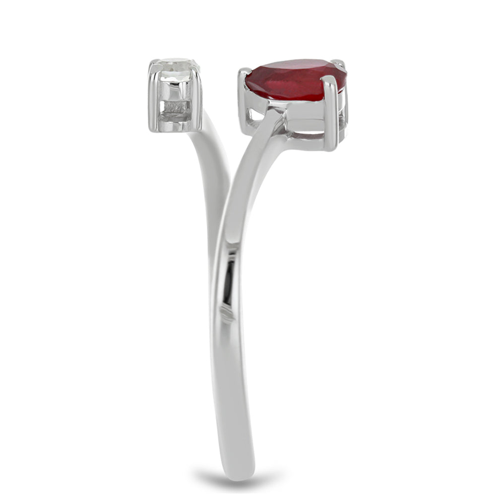 Pierścionek ze srebra próby 925 z malgaskim rubinem i białym topazem