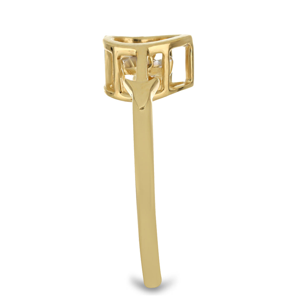 Pierścionek srebrny pozłacany z tańczącym diamentem