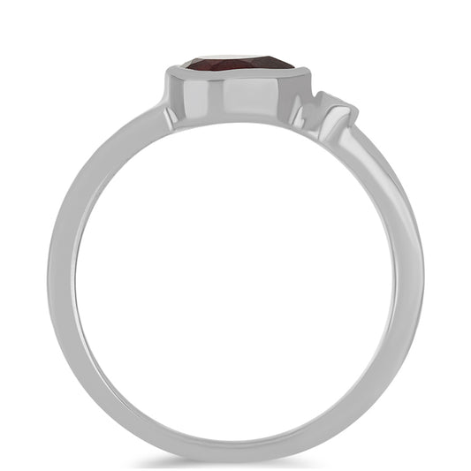 Pierścionek ze srebra próby 925 z malgaskim rubinem i białym topazem