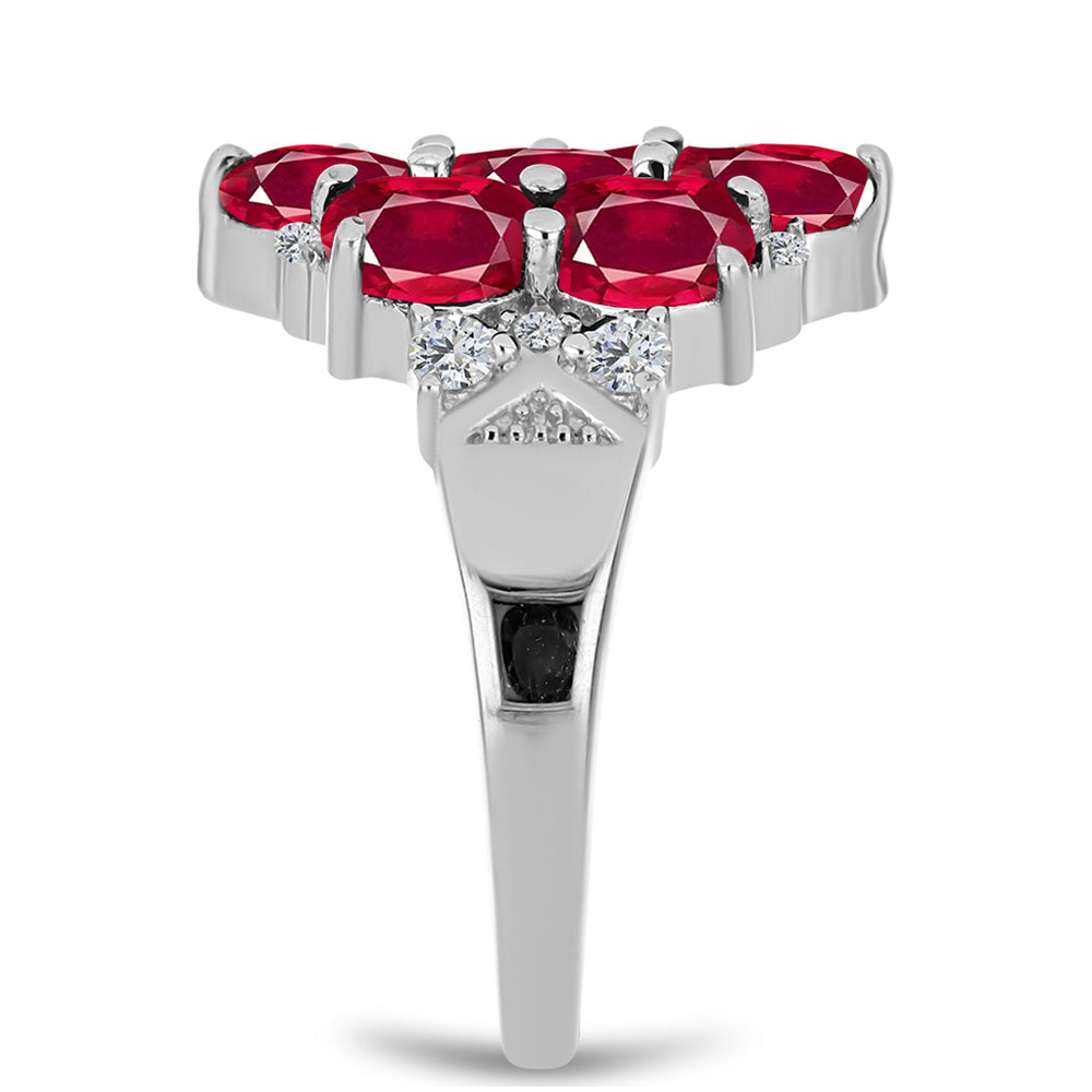 Pierścionek ze srebra próby 925 z malgaskim rubinem i białym topazem