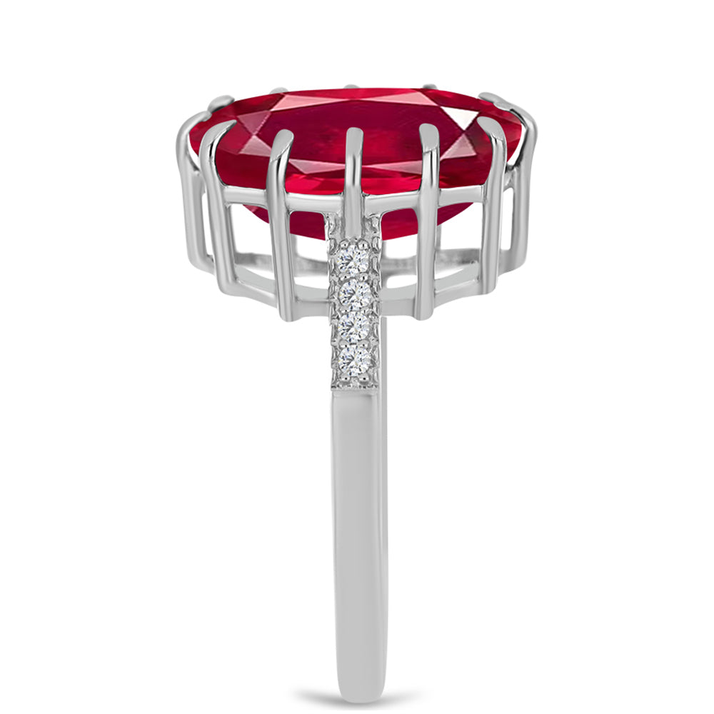 Pierścionek ze srebra próby 925 z malgaskim rubinem i białym topazem