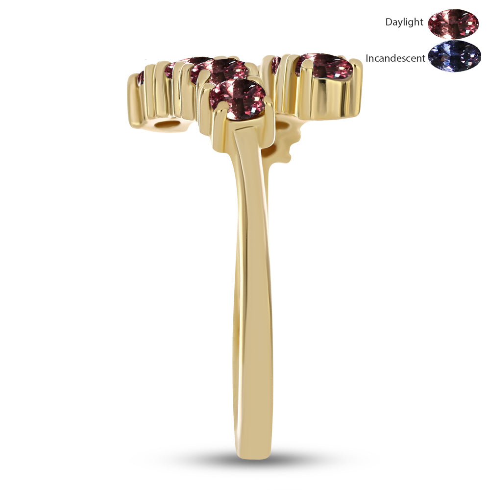 Pierścionek srebrny pozłacany z granatem zmieniającym kolor