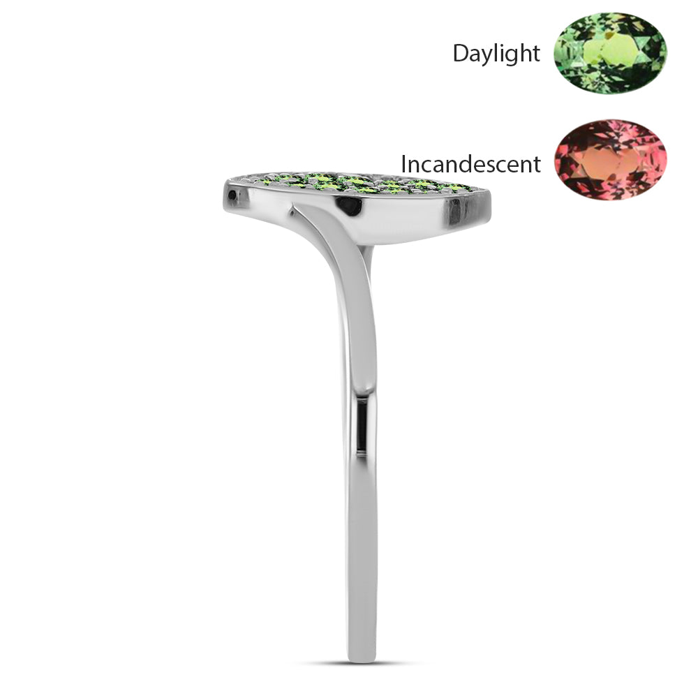 Pierścionek ze srebra próby 925 z naturalnym aleksandrytem