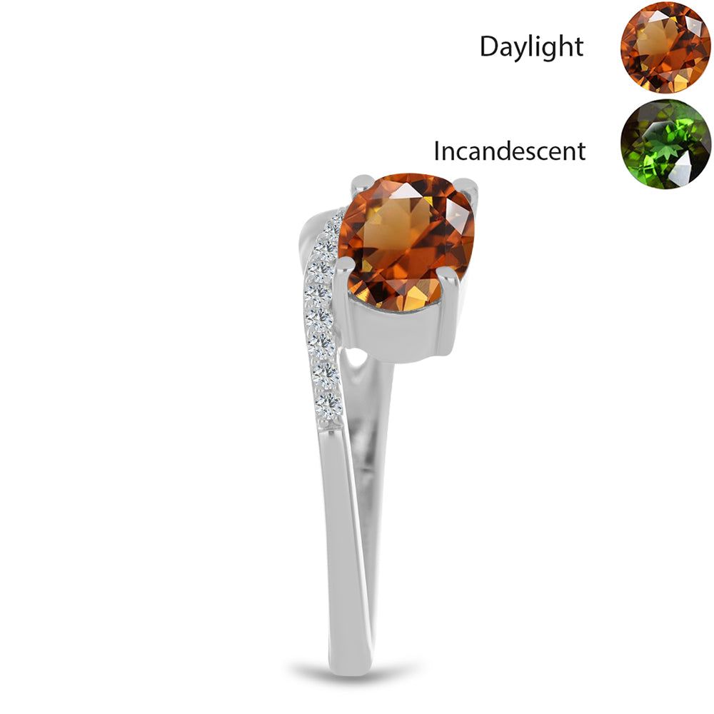 Pierścionek ze srebra próby 925 z certyfikowanym anatolijskim zultanitem hodowanym w laboratorium i białym topazem