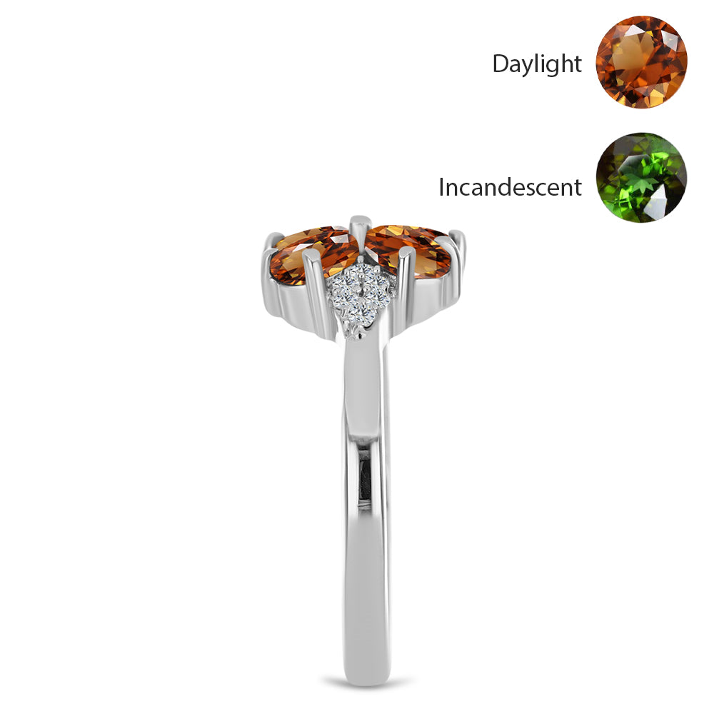 Pierścionek ze srebra próby 925 z certyfikowanym anatolijskim zultanitem hodowanym w laboratorium i białym topazem