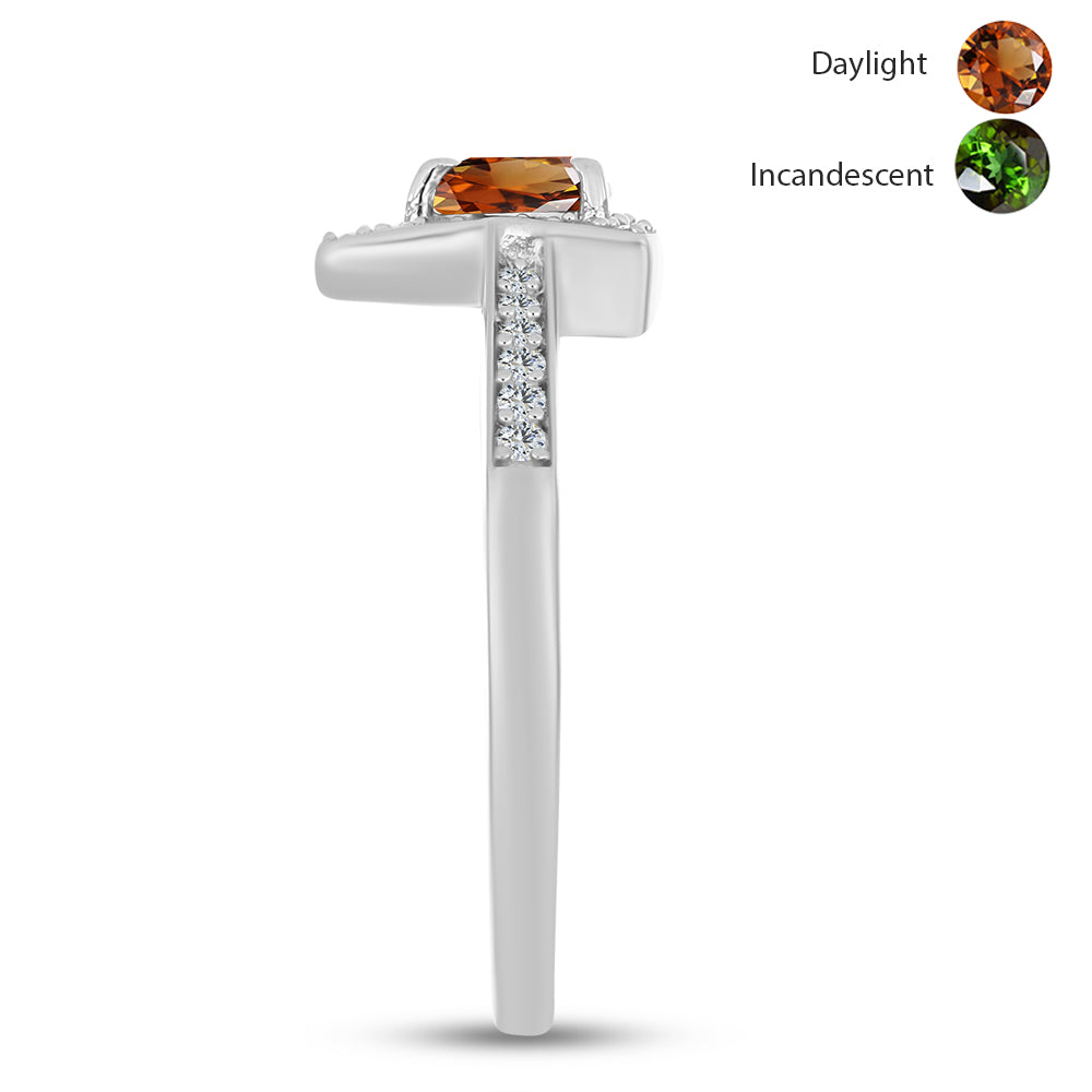 Pierścionek ze srebra próby 925 z certyfikowanym anatolijskim zultanitem hodowanym w laboratorium i białym topazem