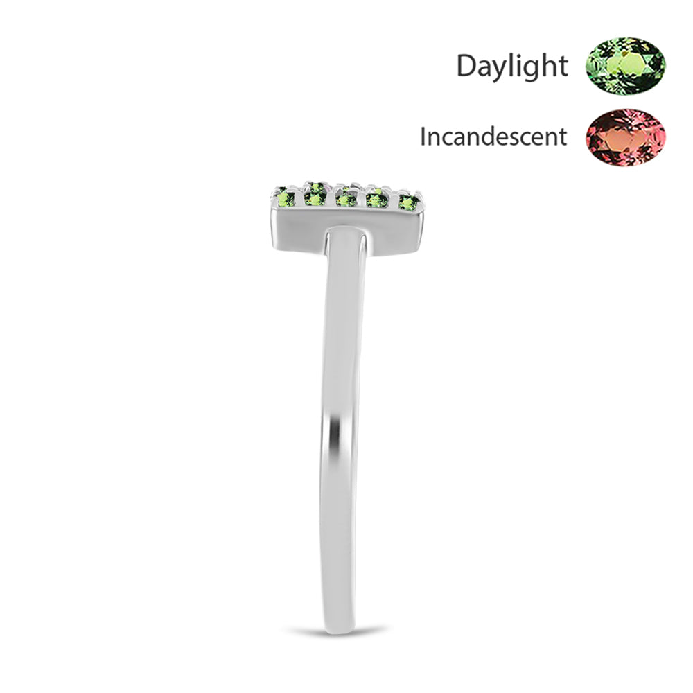 Pierścionek ze srebra próby 925 z naturalnym aleksandrytem