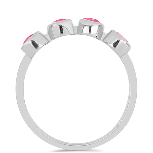 Pierścionek ze srebra próby 925 z różowym opalem