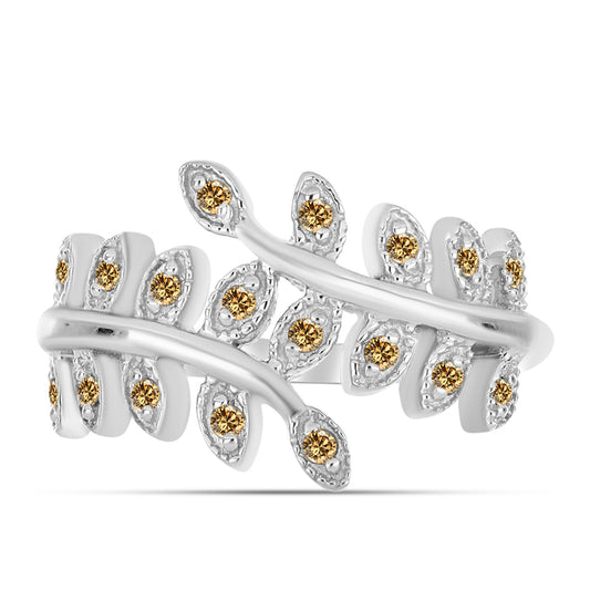 Pierścionek ze srebra próby 925 z szampańskim mossanitem