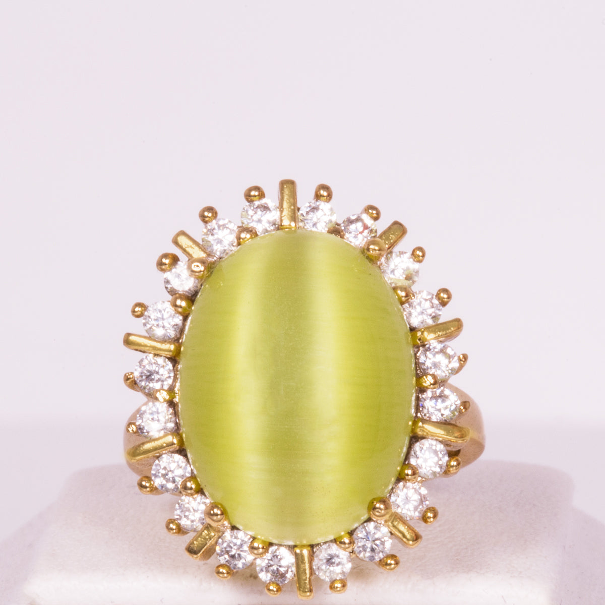 Pierścionek pozłacany z białym kryształem emporia® ( Pierścionek )