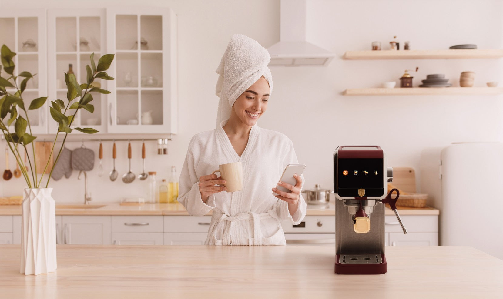 Ekspres ciśnieniowy do kawy Berlinger  Haus – wersja cyfrowa 14 