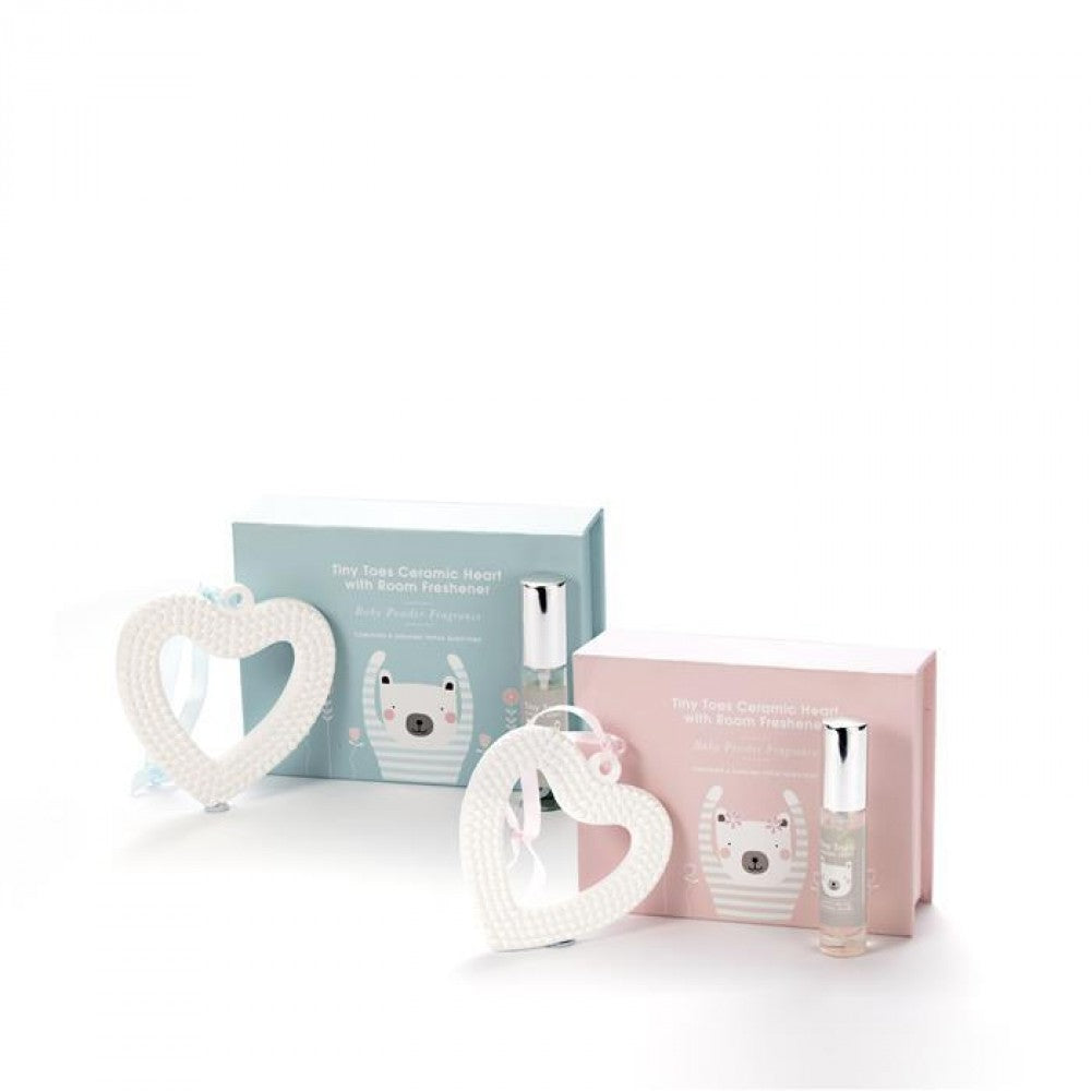 z białym topazem 0.5 ct, waga ok. 0.1 g 1 