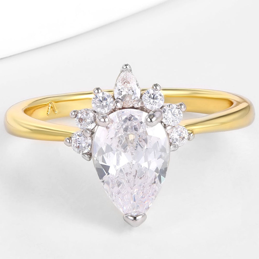 Pierścionek pozłacany z białym kryształem emporia® 1 