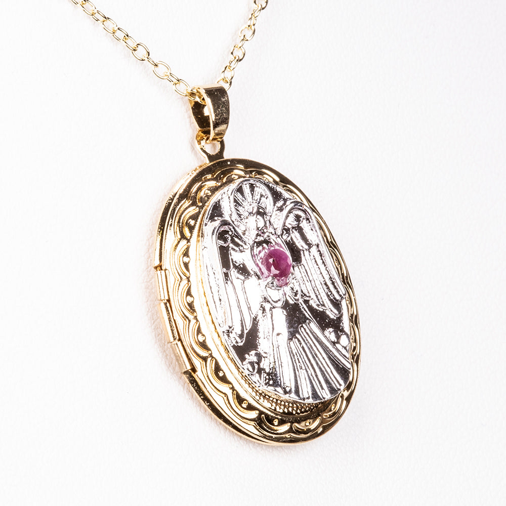 Naszyjnik z medalionem przedstawiającym anioła opiekuńczego 8 