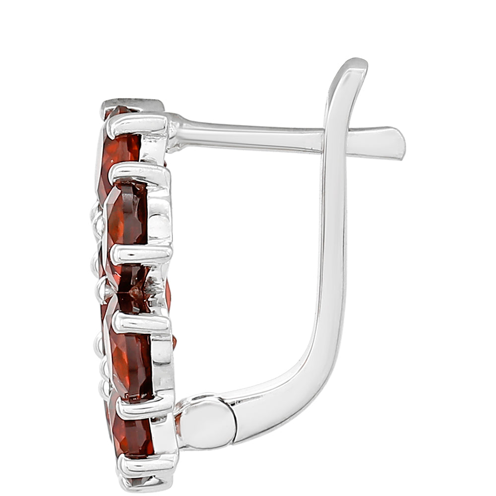 Kolczyki ze srebra próbe 925 z granatem