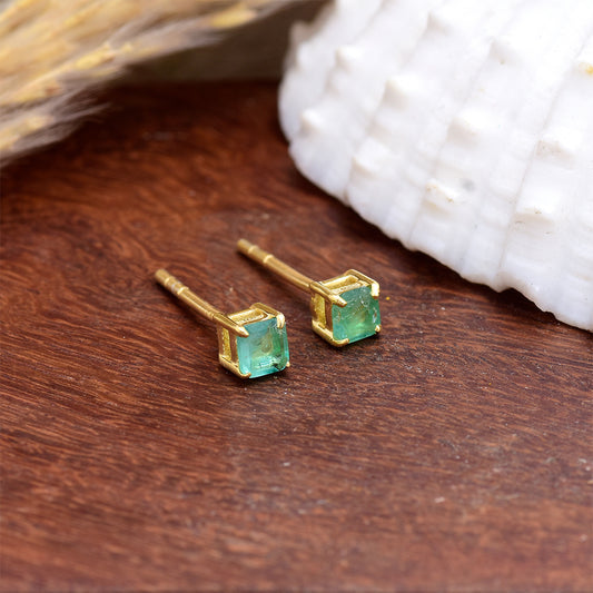 Kolczyki srebrne pozłacane z brazylijskim szmaragdem