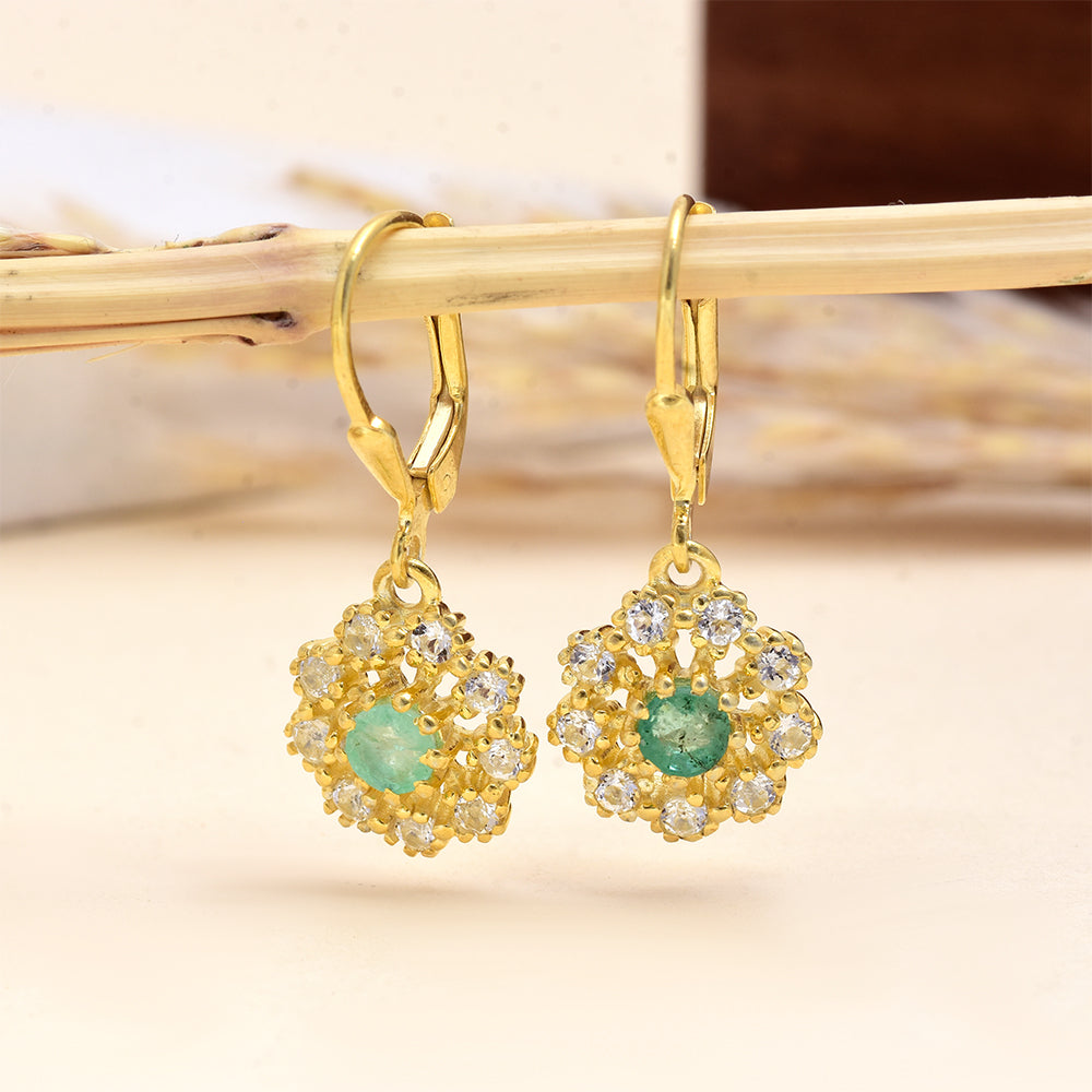 Kolczyki srebrne pozłacane z brazylijskim szmaragdem i białym topazem