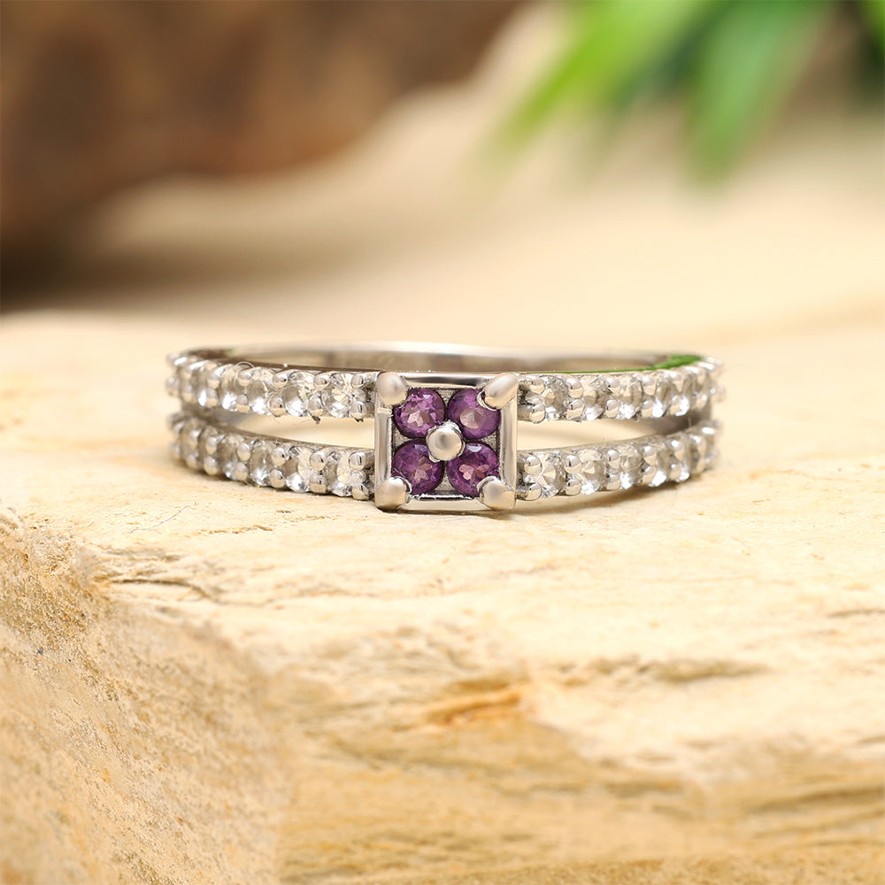 Pierścionek ze srebra próby 925 z brazylijskim ametystem i białym topazem 2 