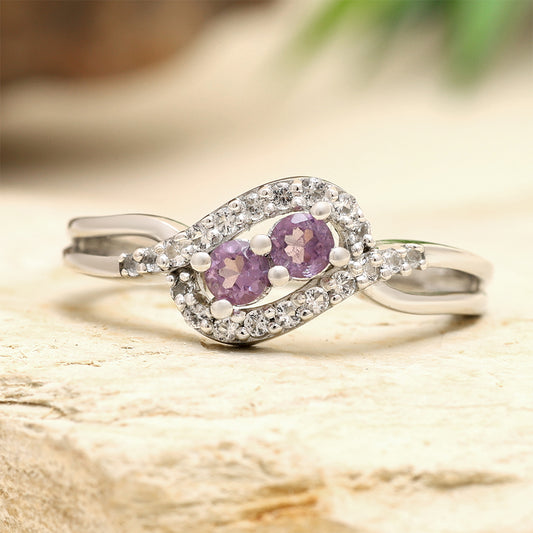 Pierścionek ze srebra próby 925 z brazylijskim ametystem i białym topazem