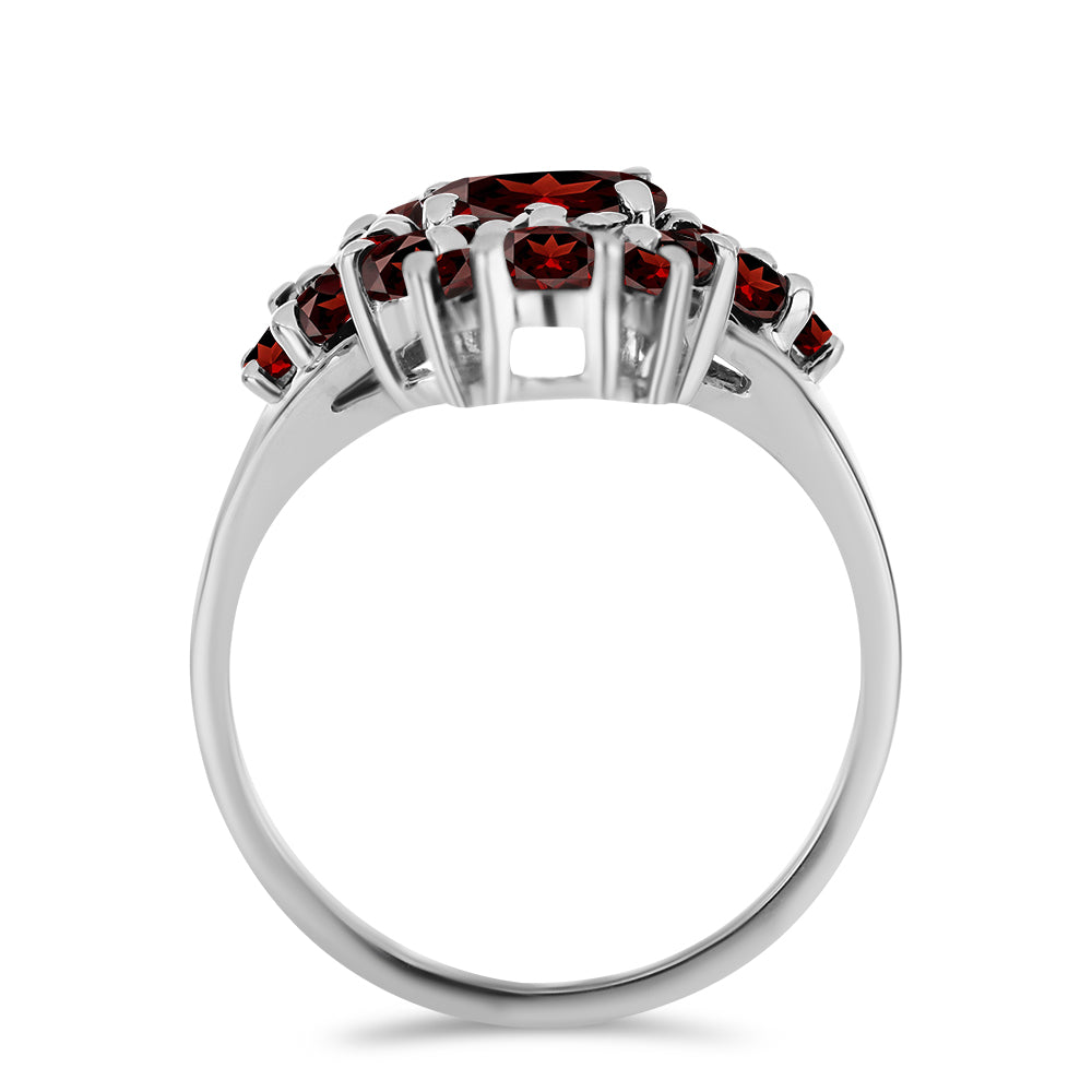 Pierścionek ze srebra próby 925 z granatem 2 