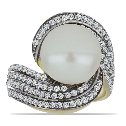 Pierścionek srebrny pozłacany z białą perłą słodkowodną i białym topazem