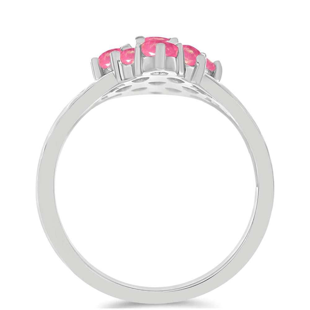 Pierścionek ze srebra próby 925 z różowym opalem