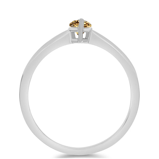 Pierścionek ze srebra próby 925 z szampańskim mossanitem