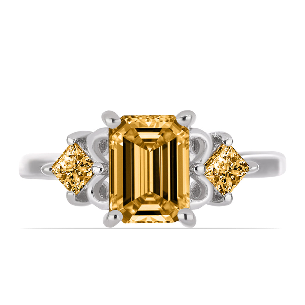 Pierścionek ze srebra próby 925 z szampańskim mossanitem