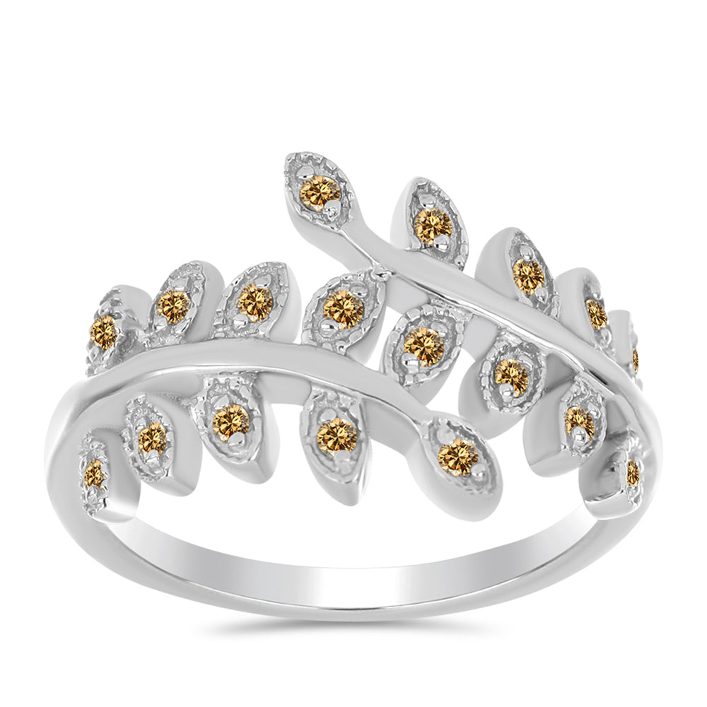 Pierścionek ze srebra próby 925 z szampańskim mossanitem