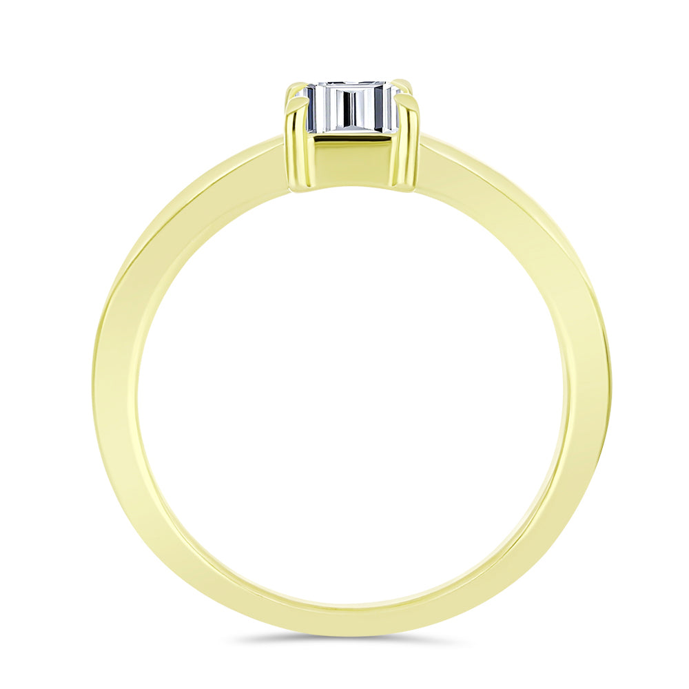 Pierścionek srebrny pozłacany z certyfikowanym diamentem hodowanym w laboratorium 6 