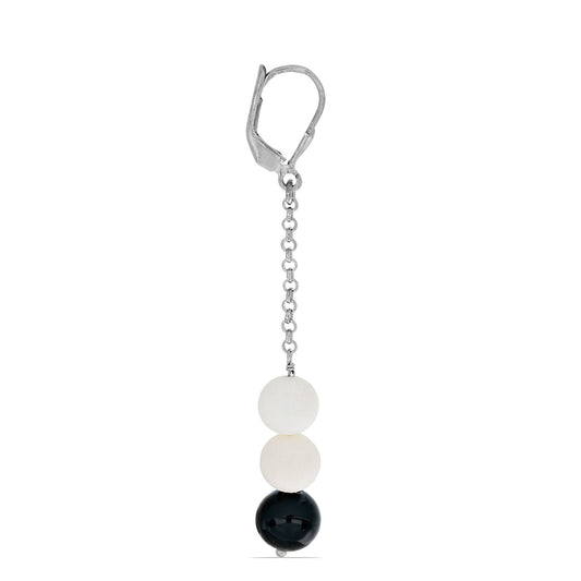 Kolczyki ze srebra próbe 925 z czarnym onyksem i białą perłą słodkowodną